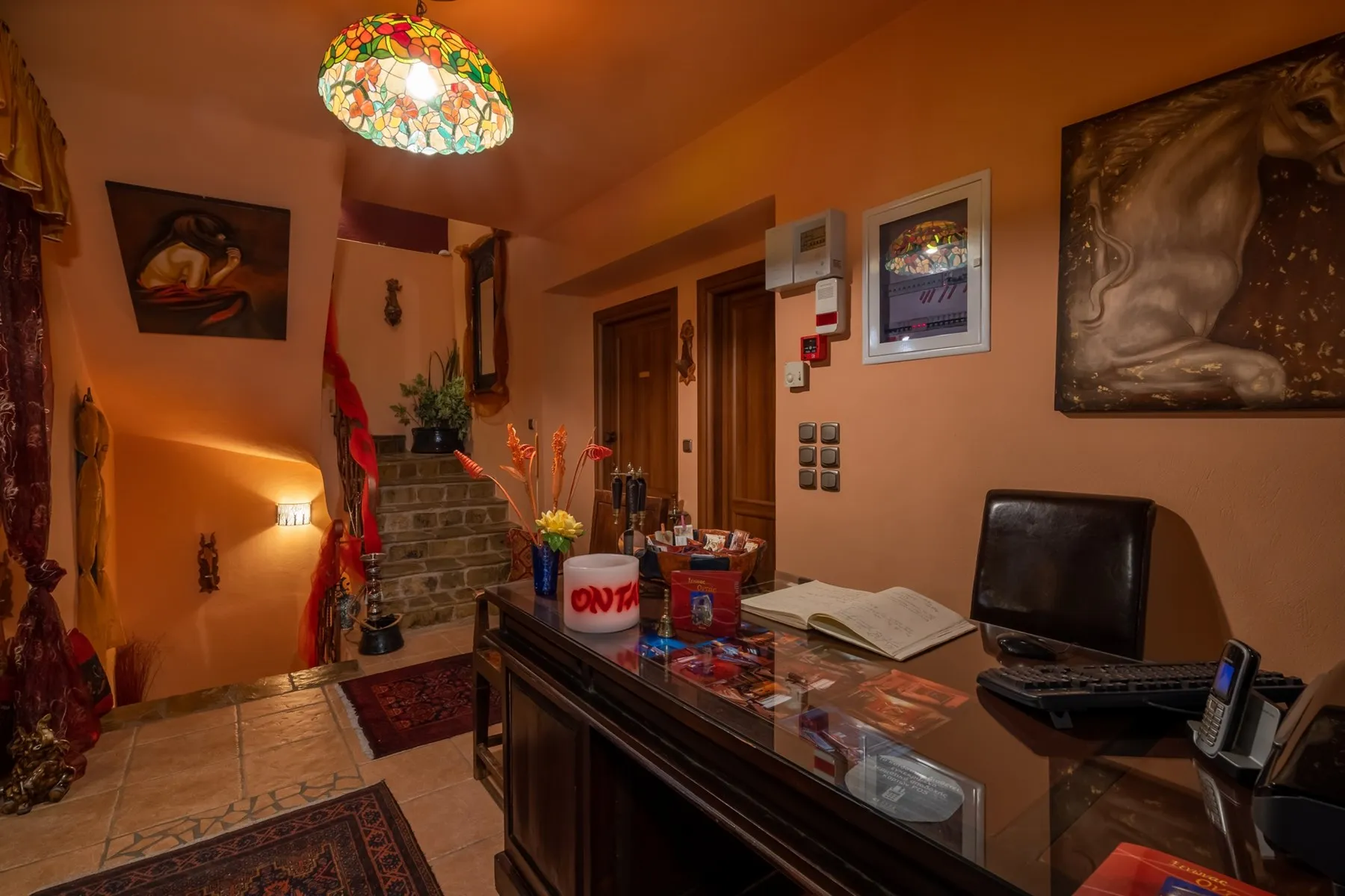 Ontas Guesthouse & Spa in Arachova - Contact
