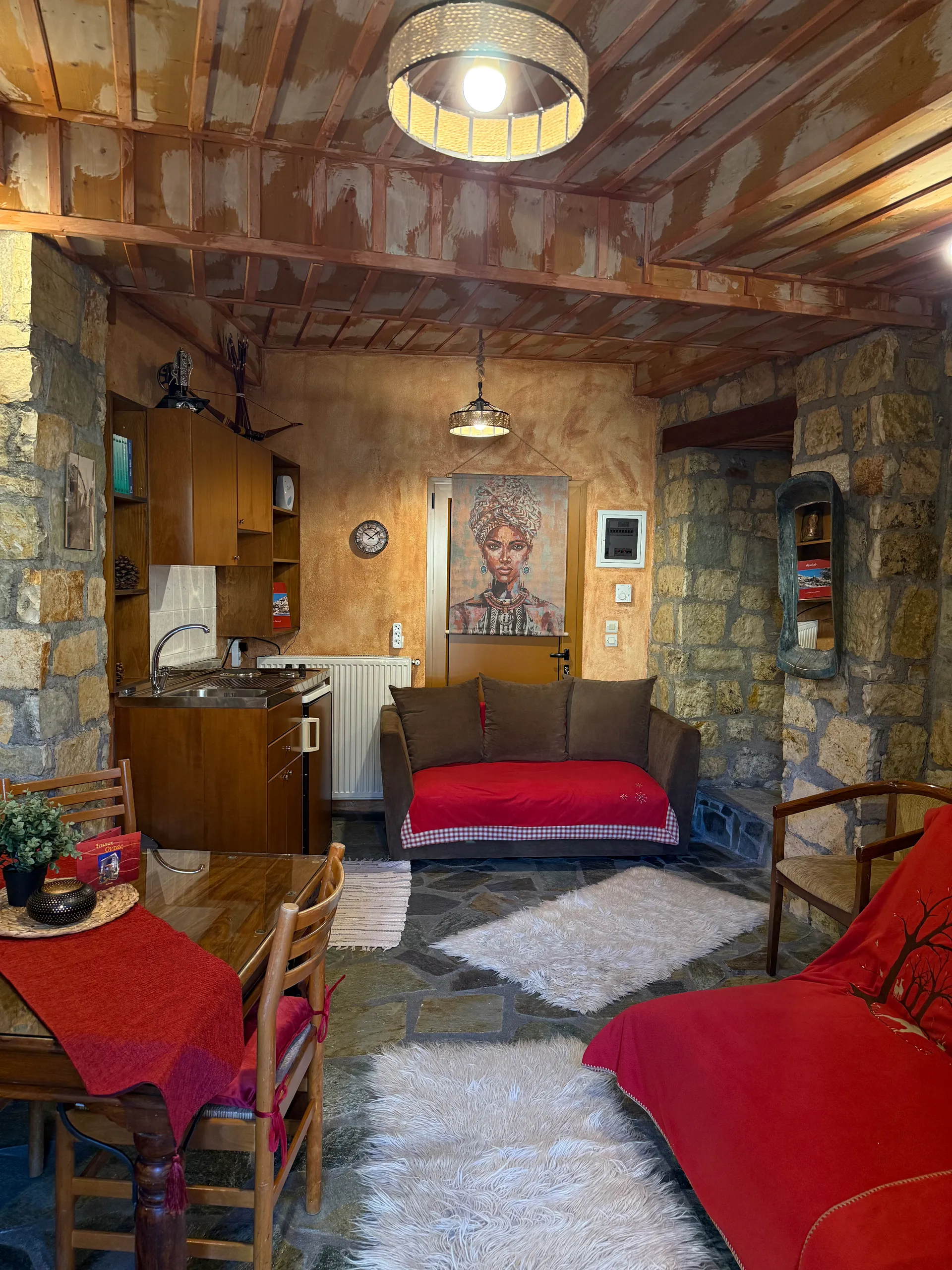 Στούντιο Στούντιο · Ξενώνας Οντάς & Spa Αράχωβα
